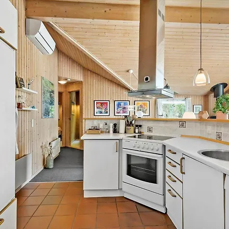 Ll209-humble-ristingevej-141-a * Humble